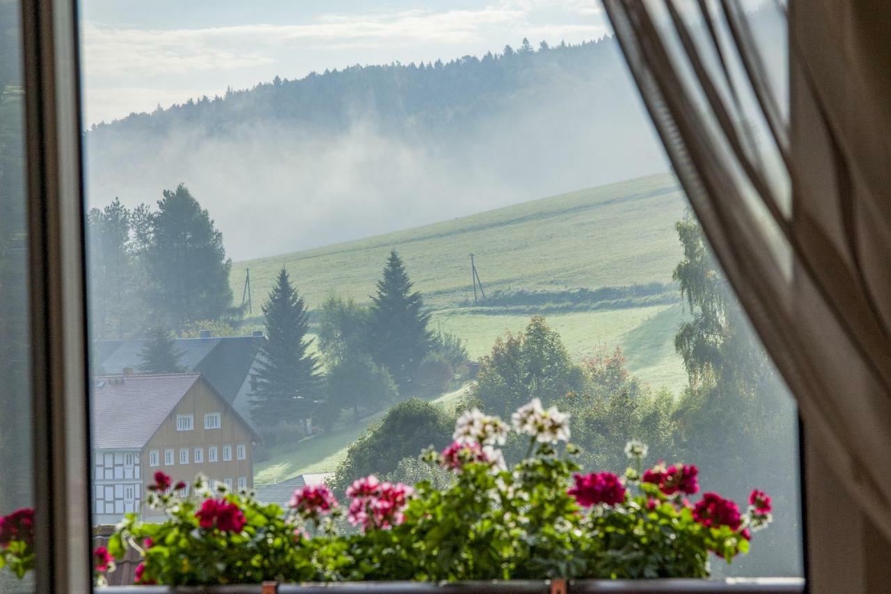 Ferienwohnung Bahnelblick Kurort Jonsdorf Esterno foto